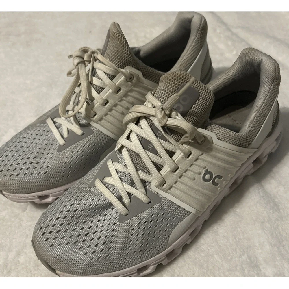 On Cloudswift Women's 10 Gray White Running Shoes CloudTec Athletic Sneakers